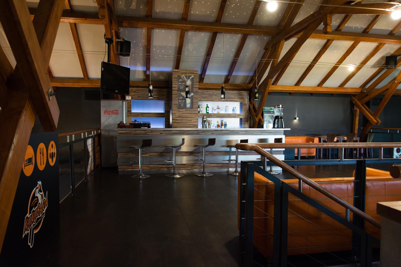 Kukubara Bowling Center Hotel Myszkow Ngoại thất bức ảnh